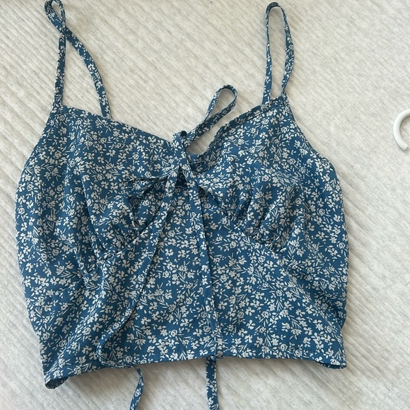 SHEIN Tops - Floral cropped blue tank from SHEIN, size small